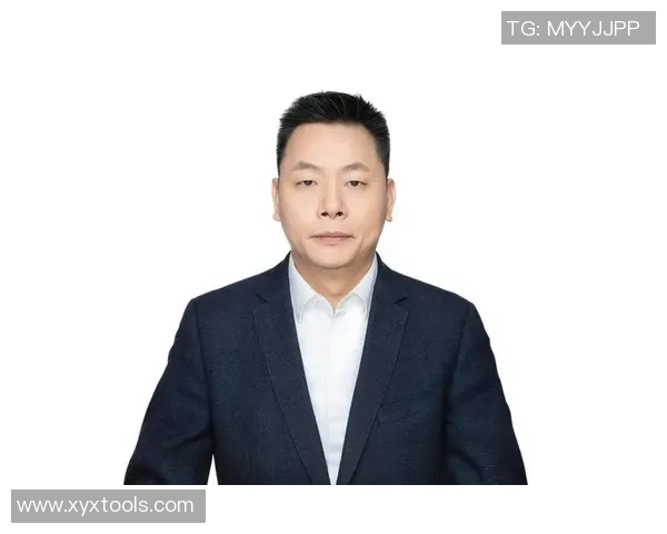 深圳篮球队转型之路的真实记录与发展历程探秘